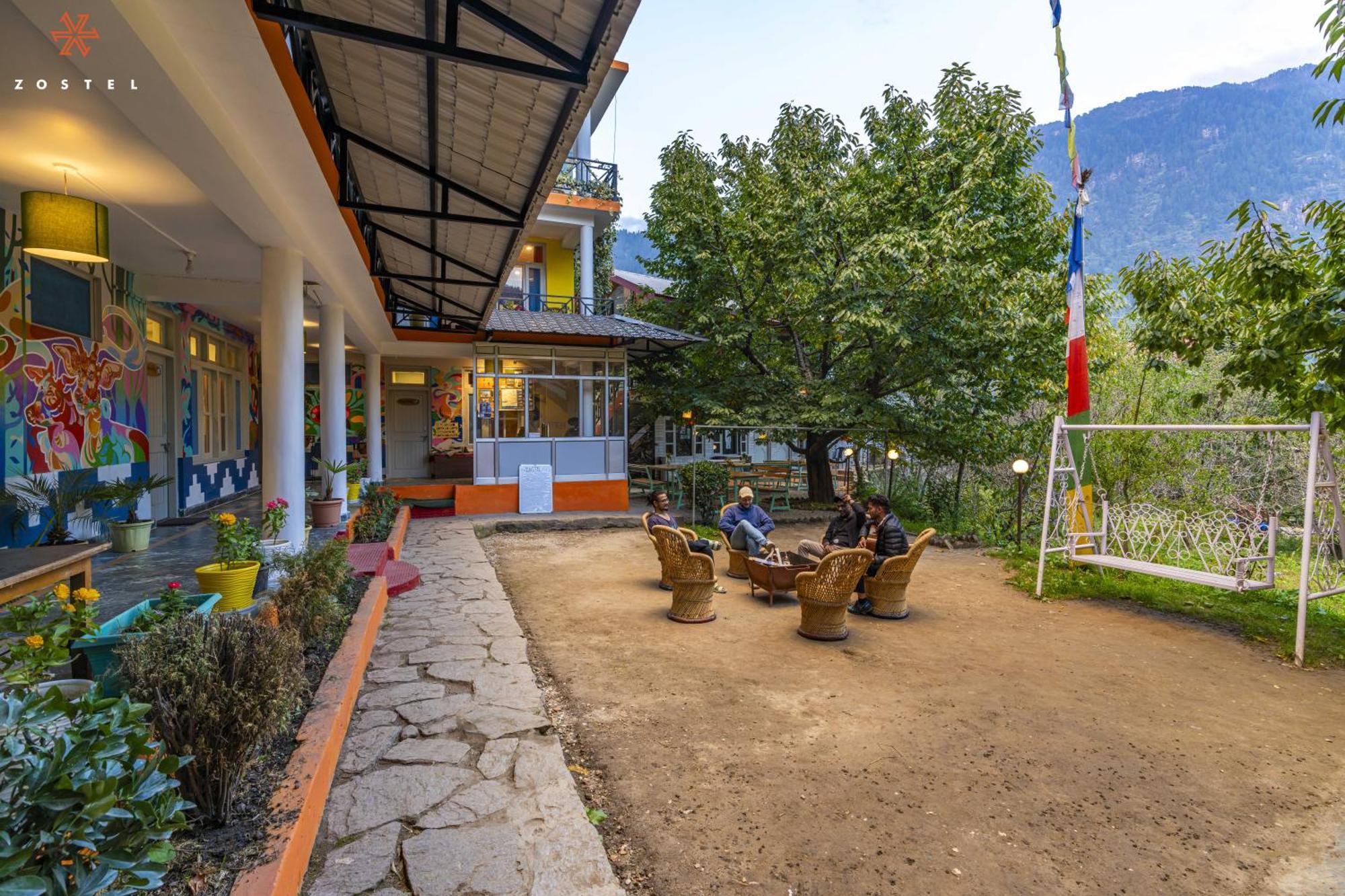 ซอสเทล มานาลี Hostel มะนาลี ภายนอก รูปภาพ